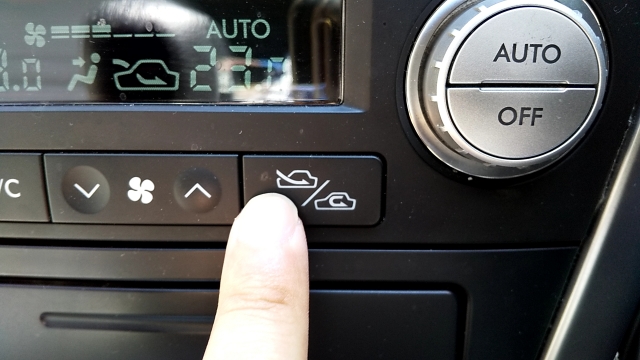 効率的な夏のカーエアコンの使い方