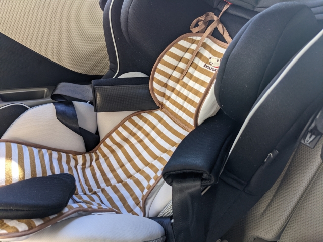 夏のお出かけはチャイルドシートの暑さ対策も忘れずに