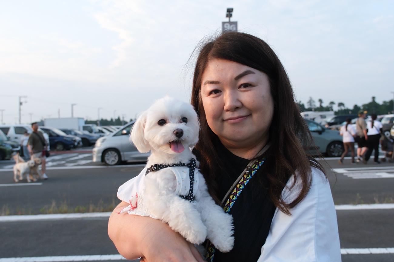 ハイエースで愛犬の“移動式マイルーム”!