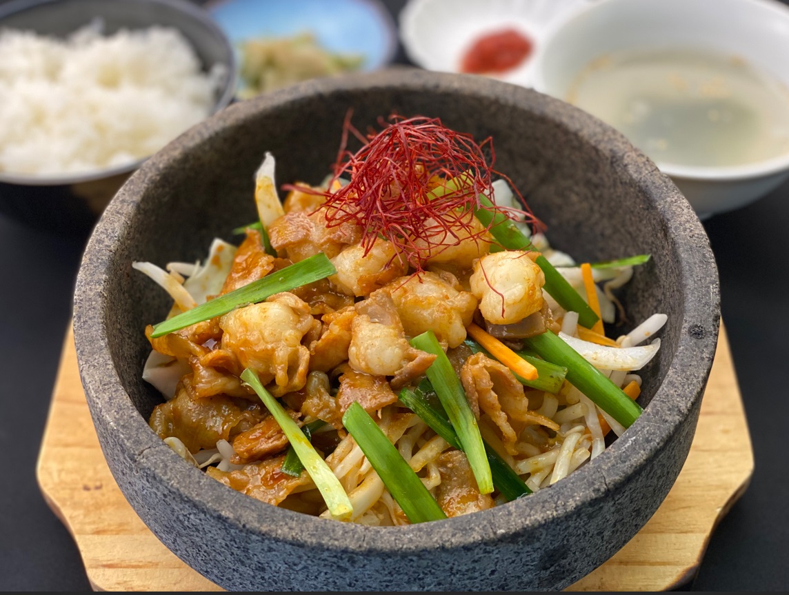 高室池ゴルフ倶楽部 （兵庫県）「“スタミナ”ホルモン 野菜炒め膳」