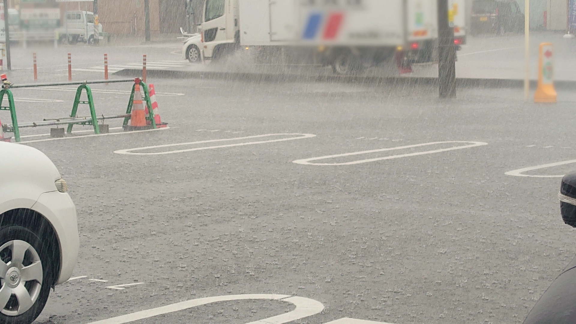 ③安全な場所に停車させる