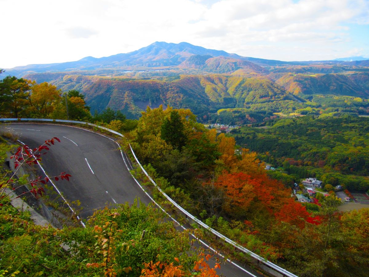 ④日塩もみじライン（栃木県）