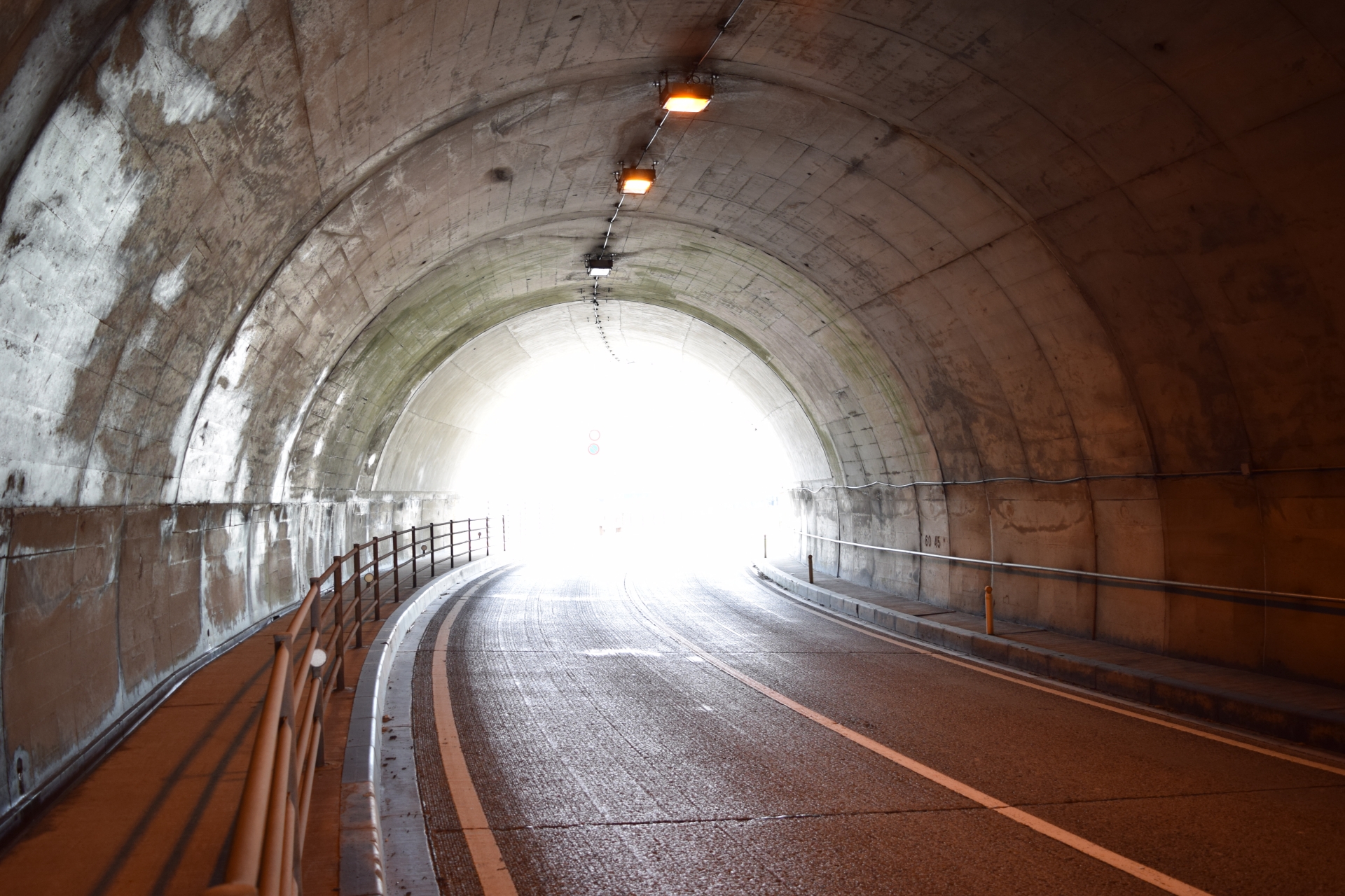 ④突風に注意する