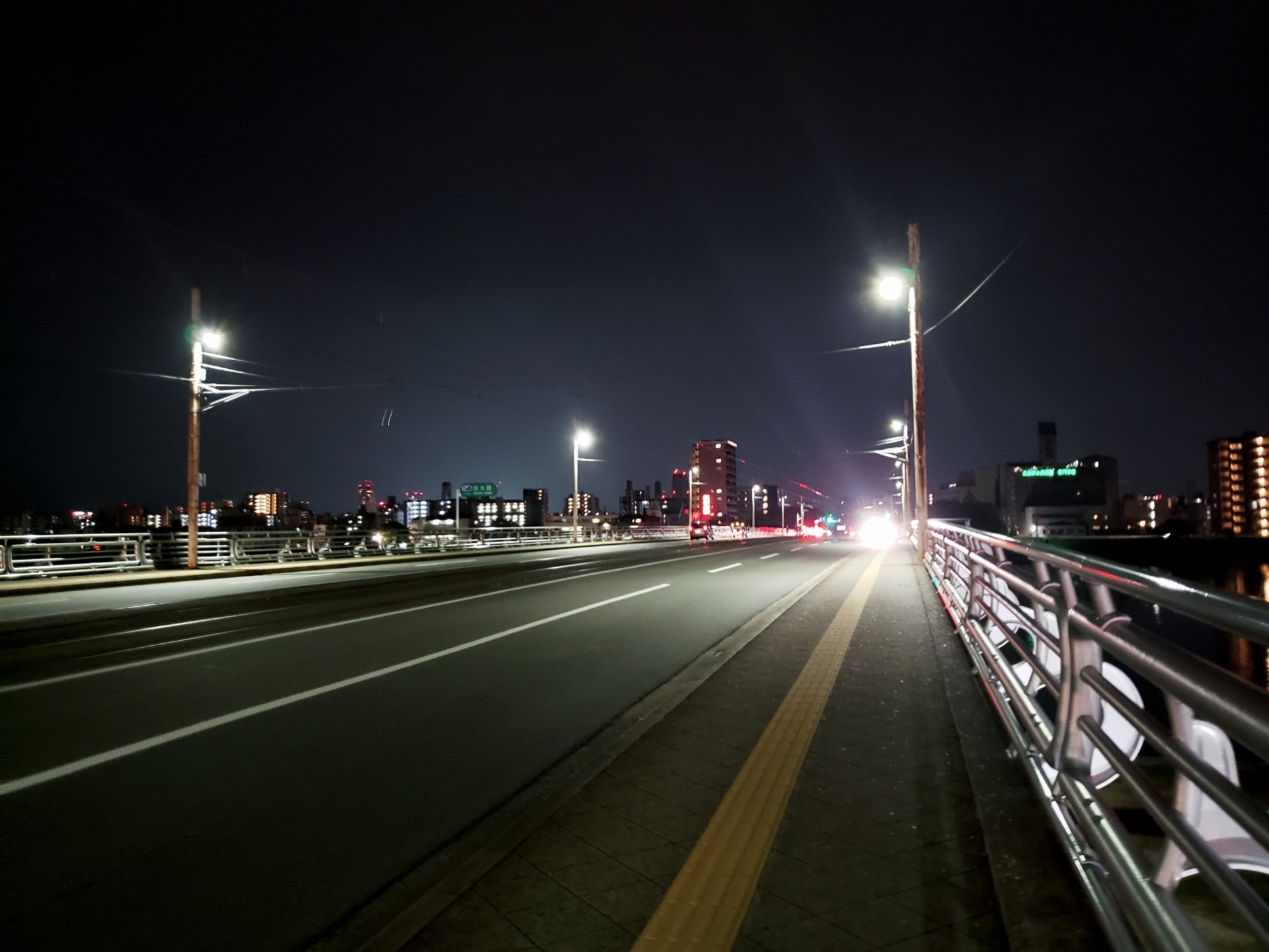 夜間走行で注意すべきポイント