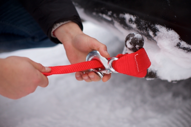 ④牽引フック・牽引ロープ