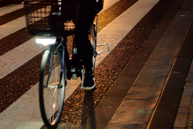 ③歩行者・自転車に注意