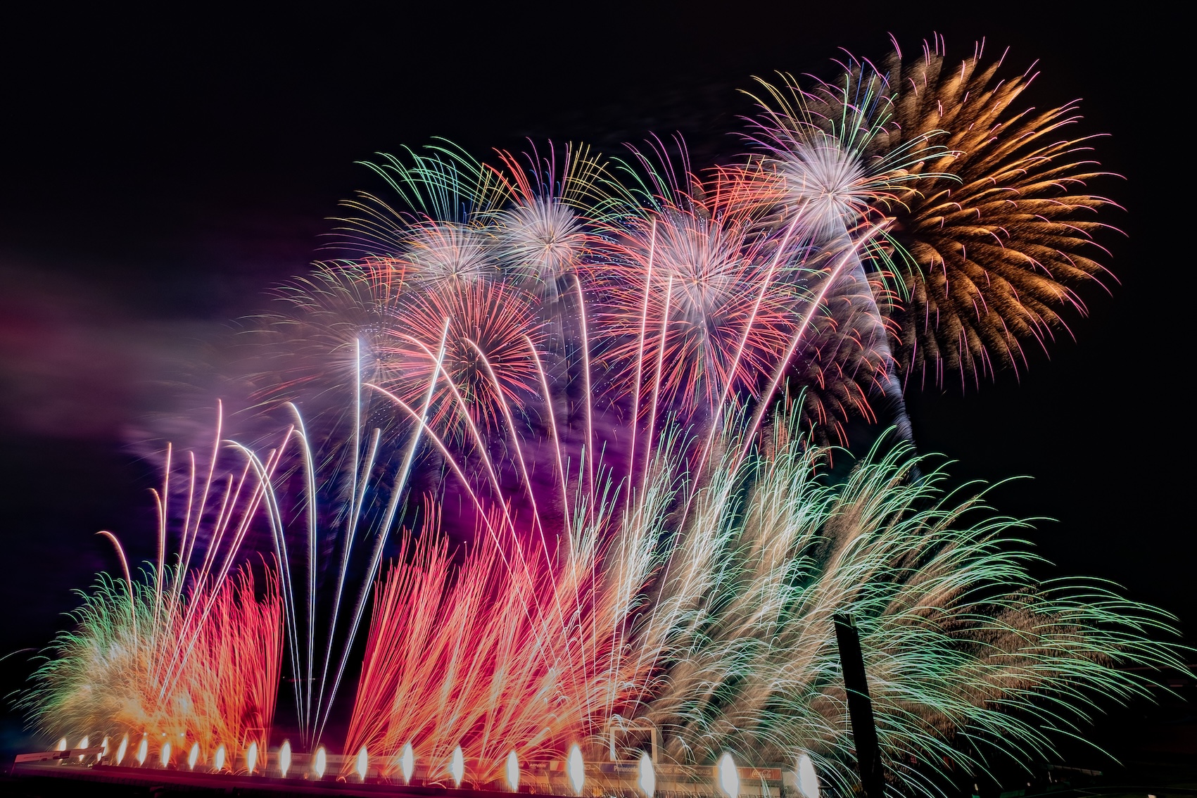 モビリティリゾートもてぎ「New Year HANABI」