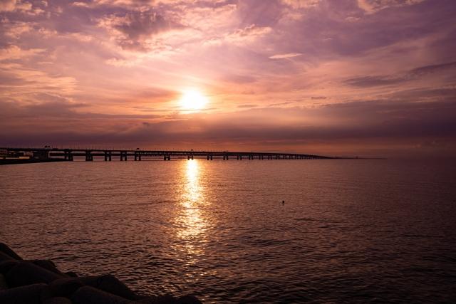 大阪湾を眺めながら、心地よい休息を /泉佐野市街