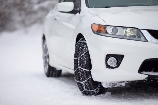 冬に車に積んでおくと便利なグッズ