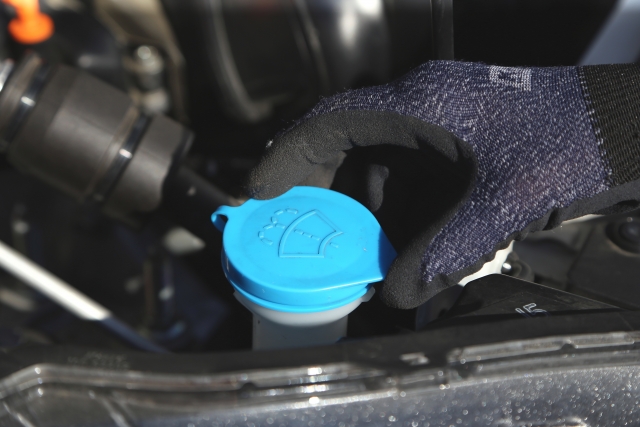 カーバッテリー・ウォッシャー液などの冬仕様チェック