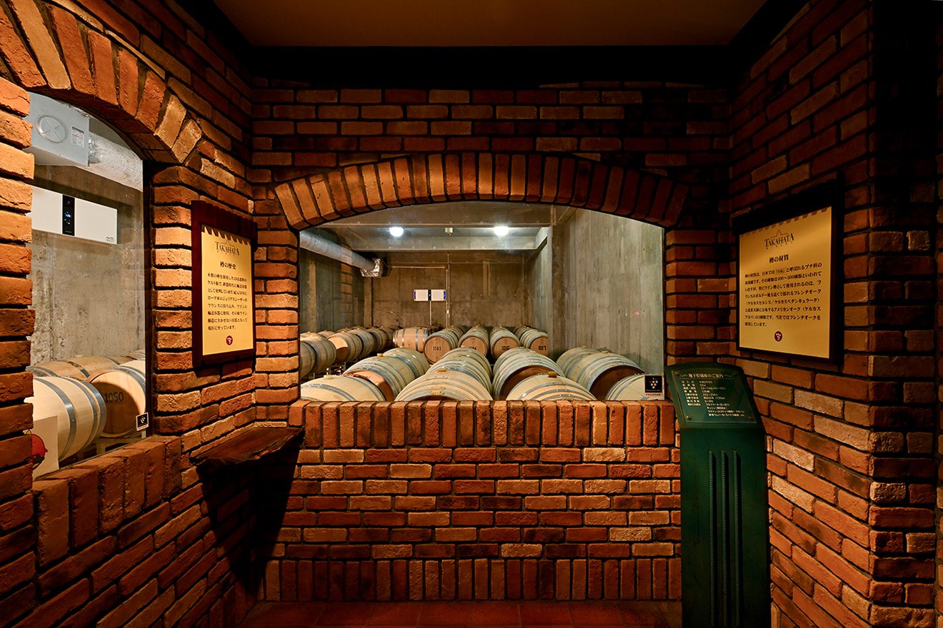 東北最大規模のワイナリーでワインの魅力に浸る/高畠ワイナリー