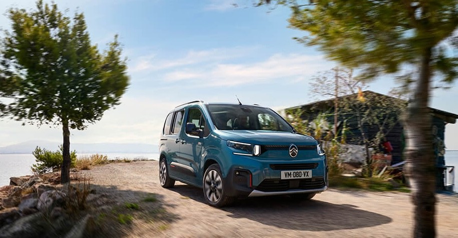 モータージャーナリスト山田弘樹コラム「趣味に全振り！ 自由なクルマ選びができるなら…」