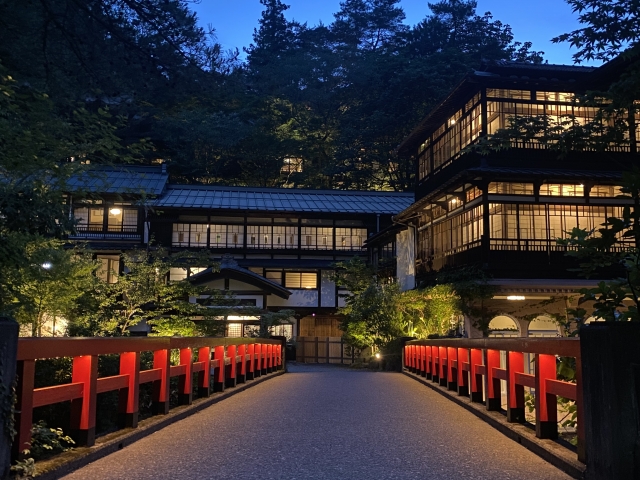 ⑧四万温泉(群馬県)