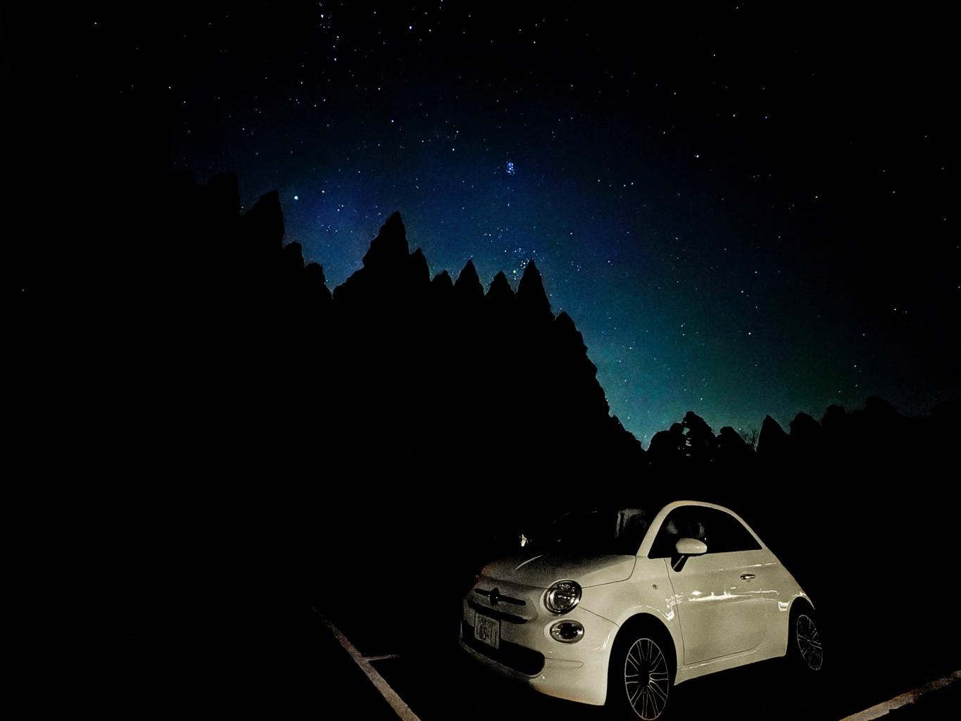 野外で撮影タイム！ スマホで星空と愛車を撮影