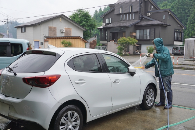 冬の洗車は愛車を守るための「防サビ対策」