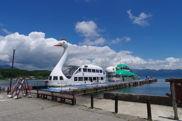 ③猪苗代湖(福島県)