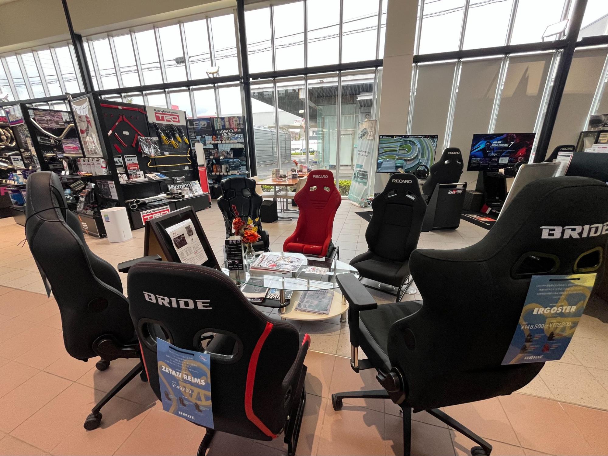 カーディーラーの楽しみ方。GR Garage東京三鷹へ行ってきました!