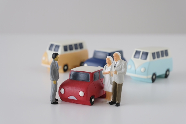 「下取り」と「買取」の違いとは?