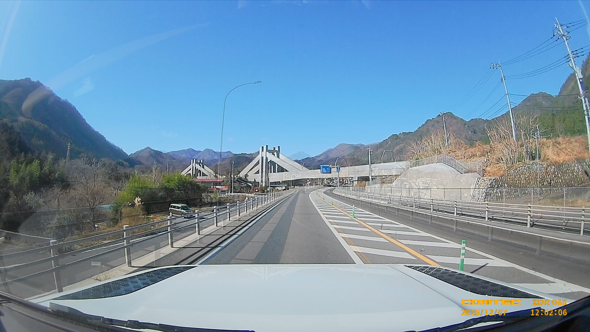 コムテック編集部も満喫！ 冬の温泉へ！のんびりドライブ〜ドライブレコーダーでご案内〜