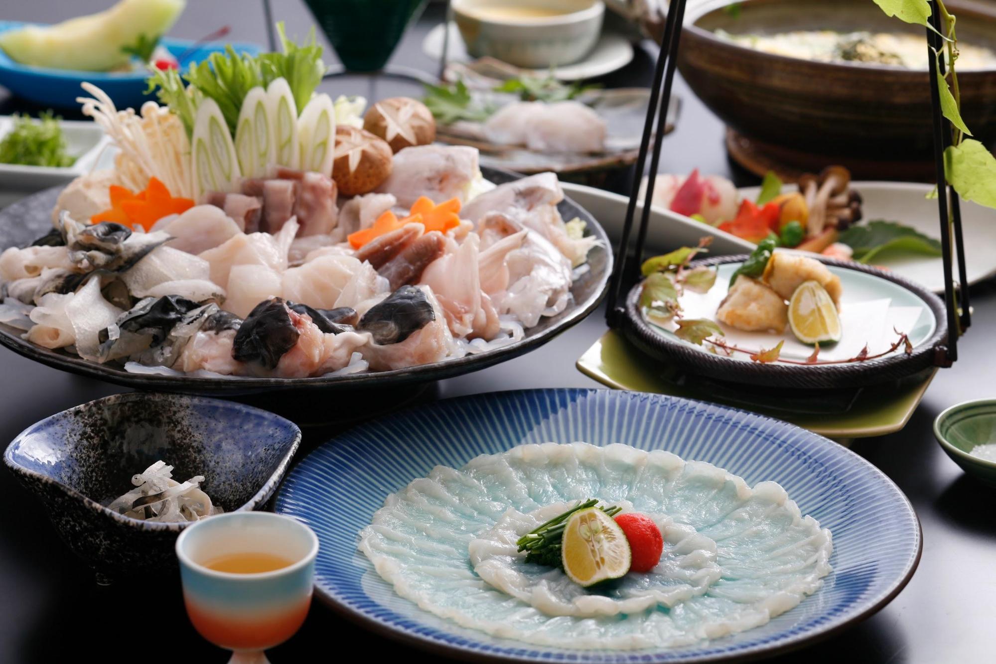 伊勢志摩の海の幸と太平洋を一望できる絶景宿 /鯨望荘