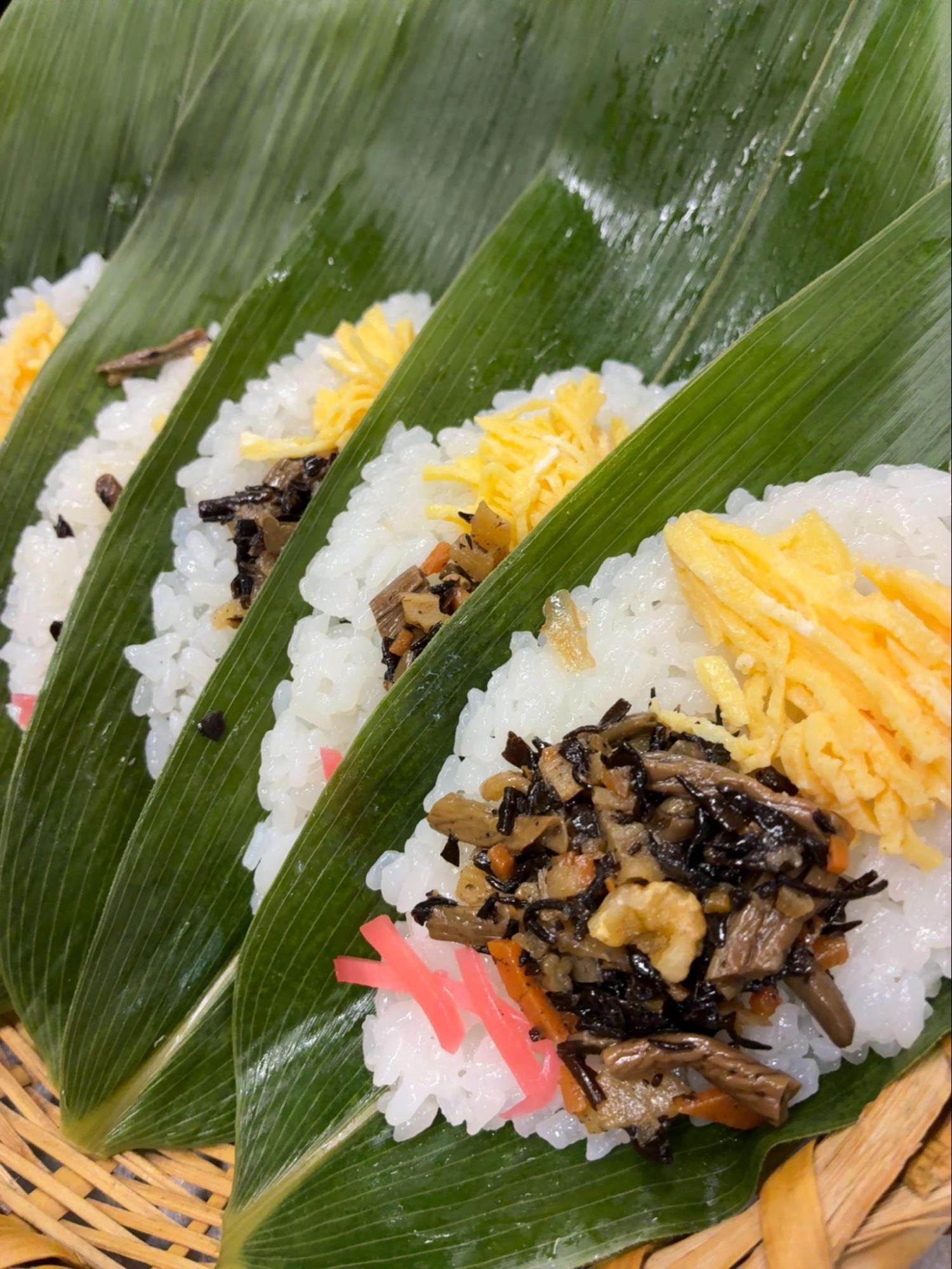 【長野・松代〜野沢ドライブ】雪原のかまくらと、湯けむり散策。冬だけの特別な時間を過ごす（雪景色を楽しむ旅 Vol.1）